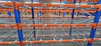 Tarimas de malla de alambre: el guardián invisible de los sistemas de estante...